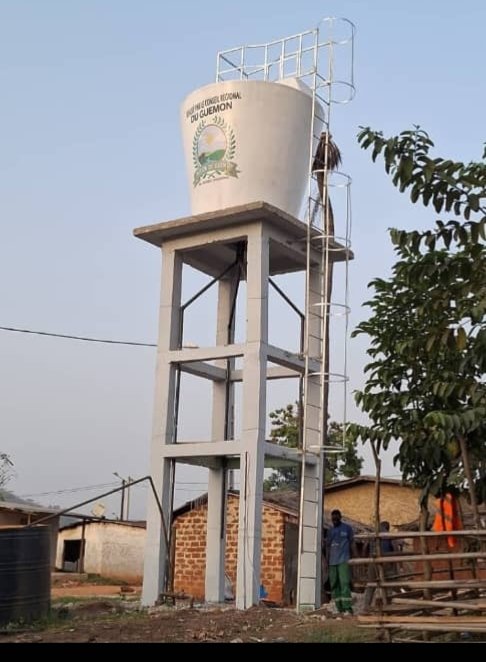 Château d'eau béton + cuve 5 000 L — Conseil régional du Guémon
